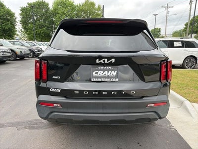 2022 Kia Sorento LX