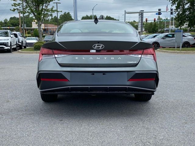 2025 Hyundai Elantra Limited