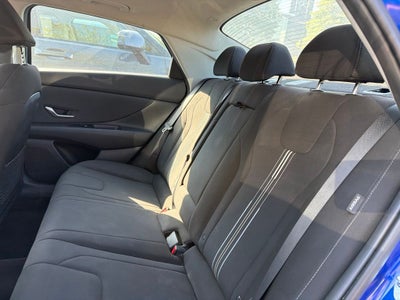 2025 Hyundai Elantra SEL Convenience CLEAN CARFAX 1-OWNER