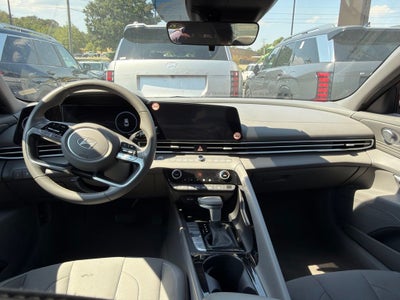 2025 Hyundai Elantra SEL Convenience CARFAX 1-Owner