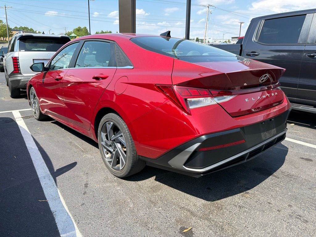 2025 Hyundai Elantra SEL Convenience CARFAX 1-Owner