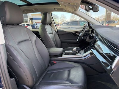 2022 Audi Q7 45 Premium quattro