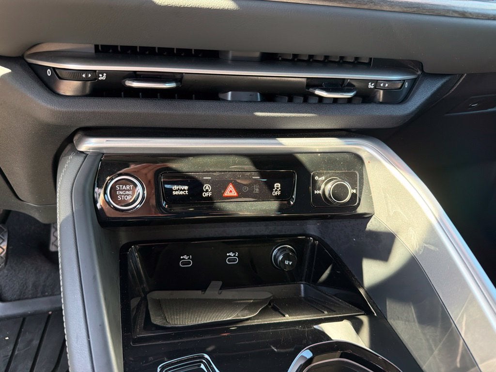 2025 Audi Q5 Sportback 2.0T Premium Plus quattro