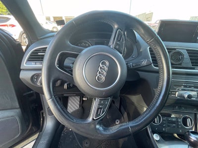2017 Audi Q3 2.0T Premium, Pano Roof, Leather quattro