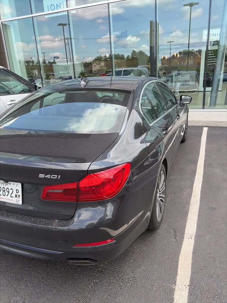 2019 BMW 5 Series 540i