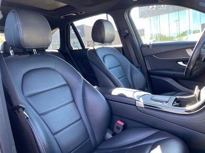 2020 Mercedes-Benz GLC GLC 300 Pano Roof, Leather, Low Miles, One Owner