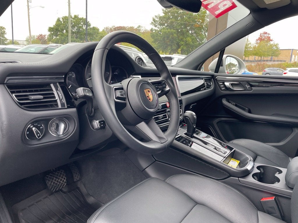 2022 Porsche Macan S Premium Plus Pkg, Clean CarFax, One Owner, Low Mil