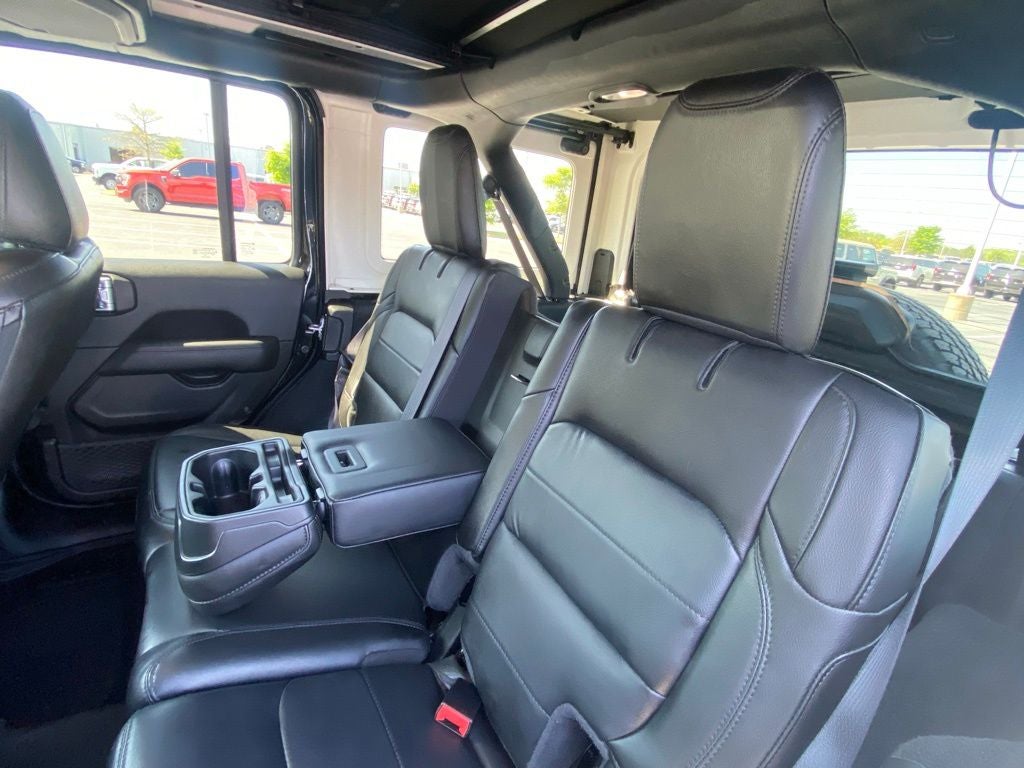 2023 Jeep Wrangler Sahara Altitude