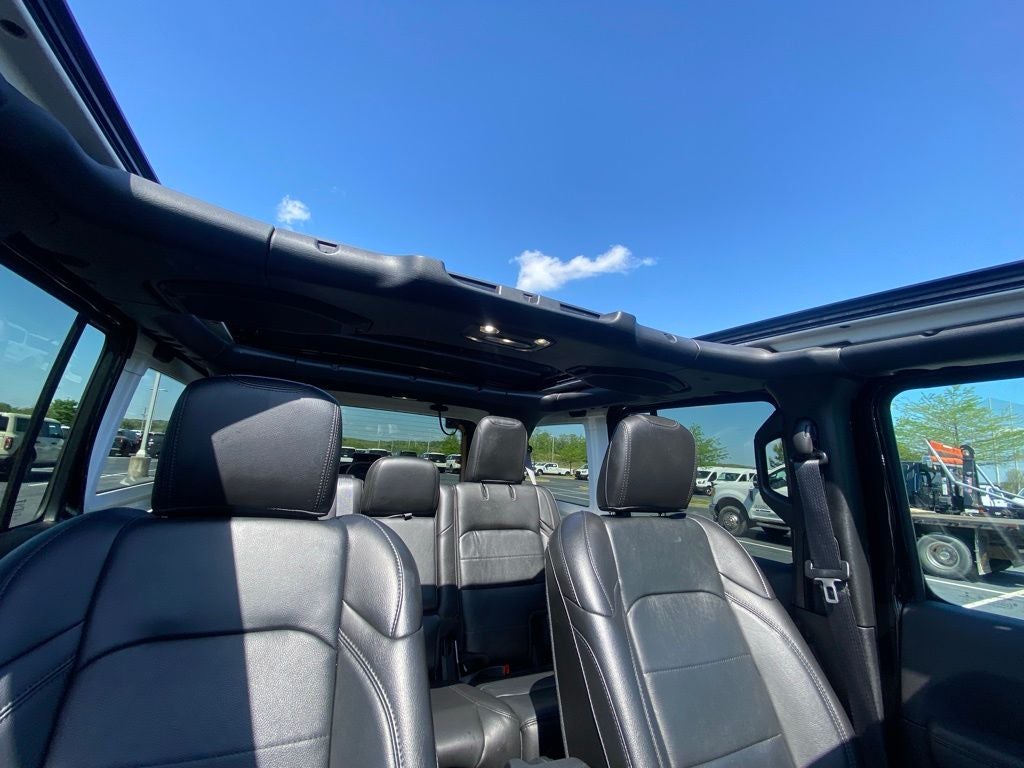 2023 Jeep Wrangler Sahara Altitude