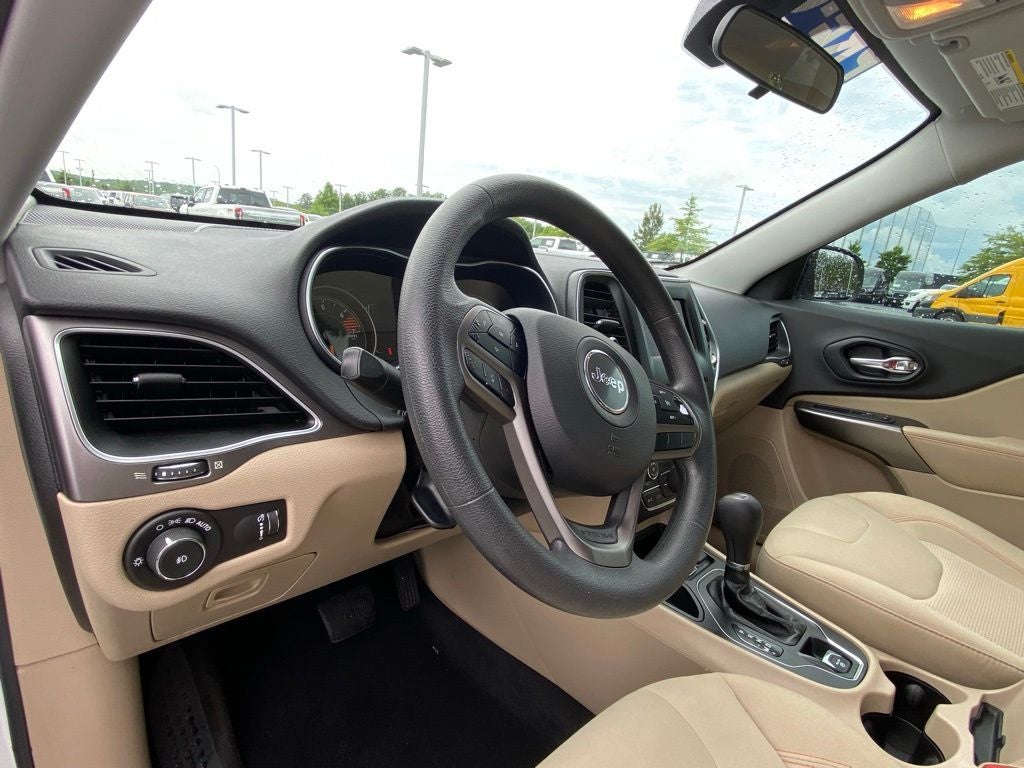 2019 Jeep Cherokee Latitude