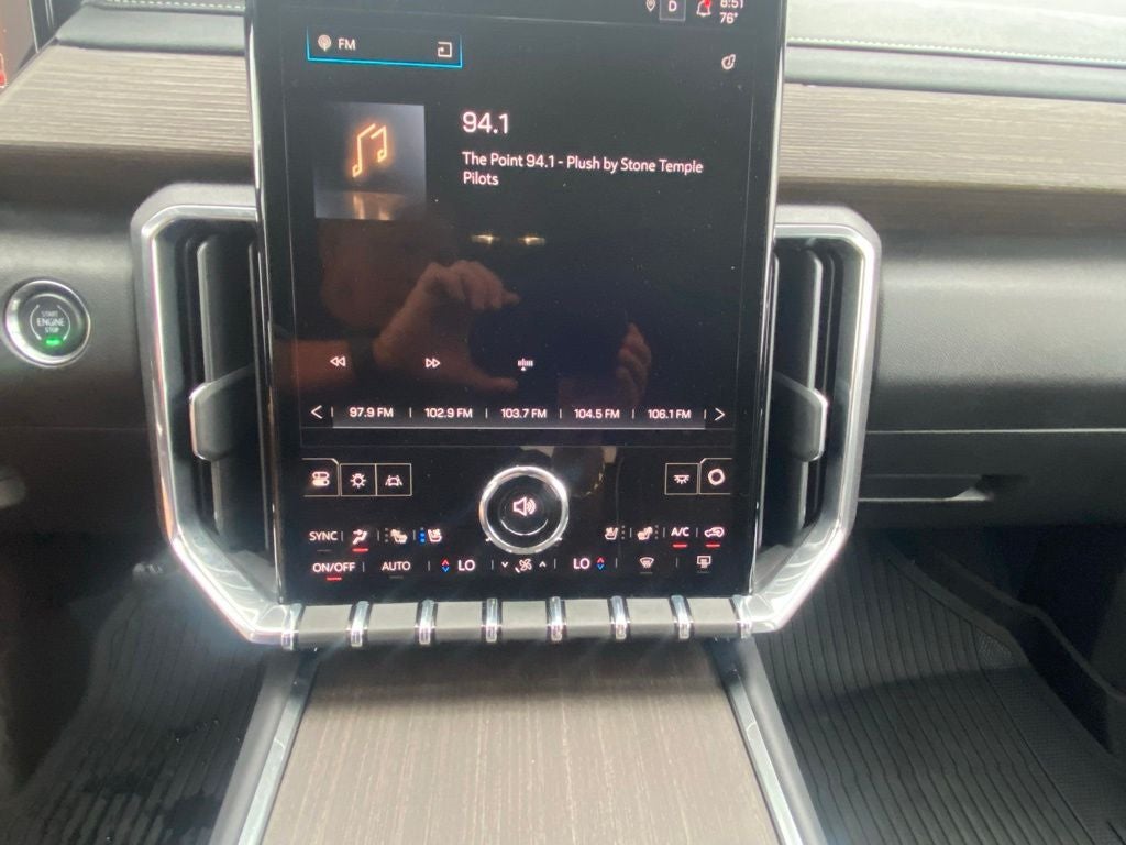 2025 GMC Acadia Denali
