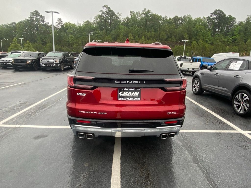 2025 GMC Acadia Denali