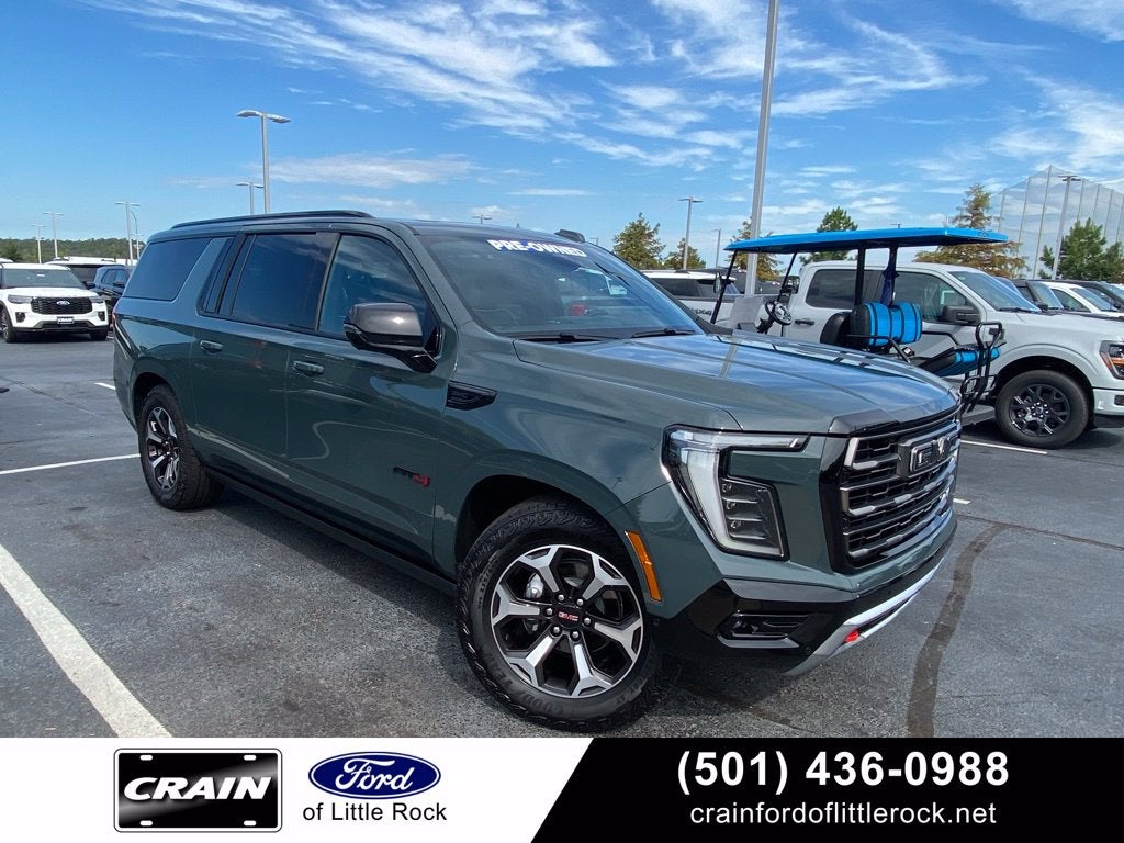 2026 GMC Yukon XL AT4 Ultimate AT4 Black Appearance-Night Vision