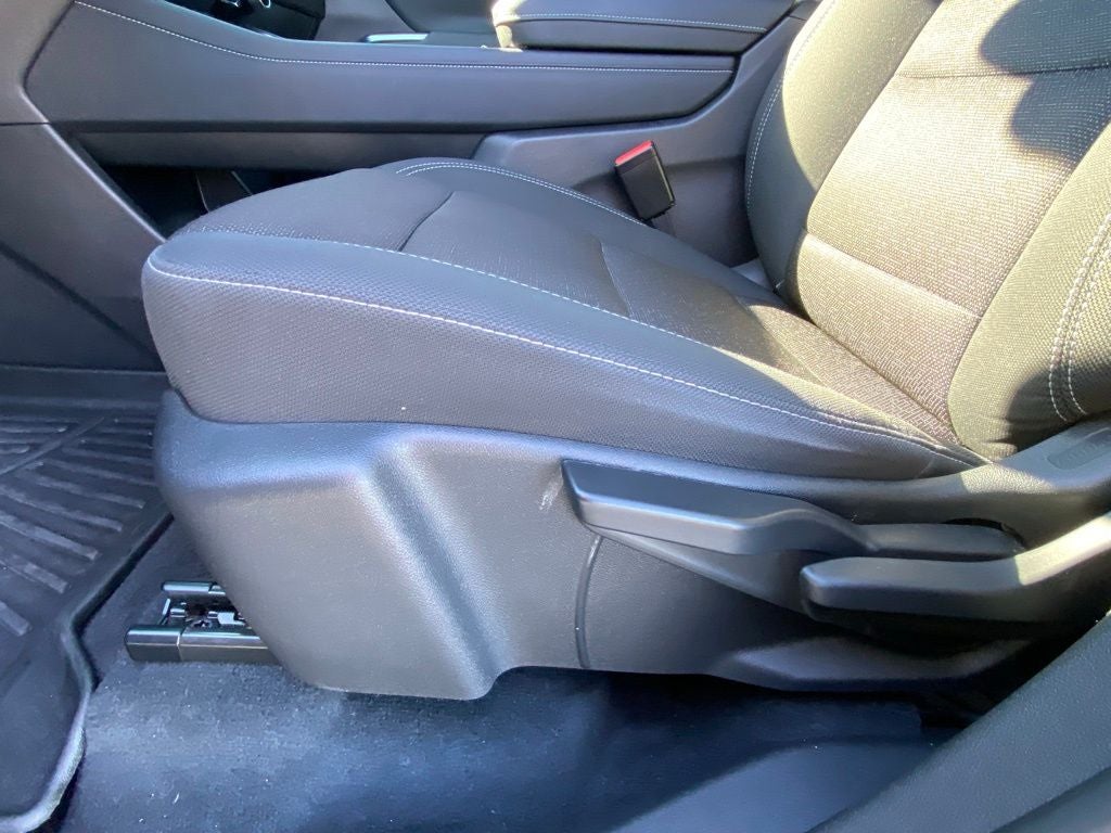 2024 Chevrolet Traverse LS