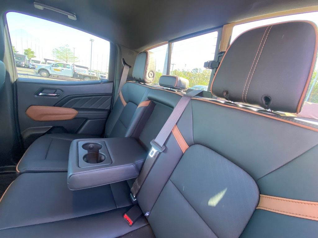 2025 GMC Canyon AT4