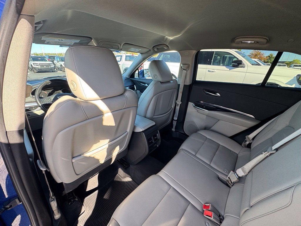 2021 Cadillac XT4 Luxury