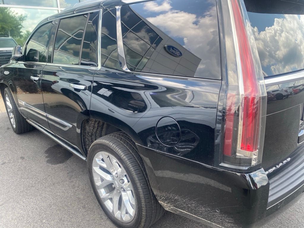 2019 Cadillac Escalade Platinum Edition