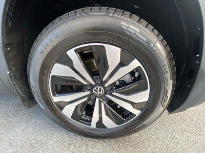 2024 Volkswagen Atlas 2.0T SE