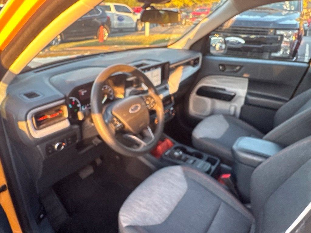 2023 Ford Maverick XLT