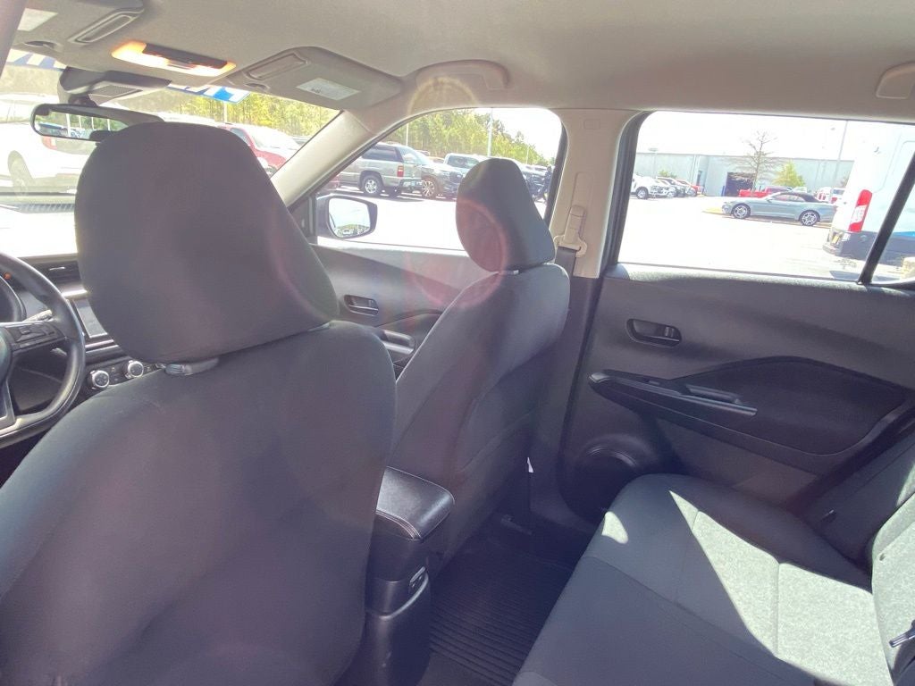 2023 Nissan Kicks S