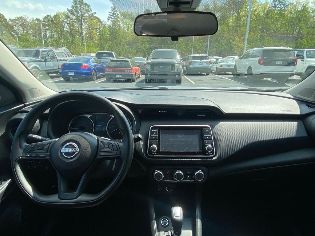 2023 Nissan Kicks S