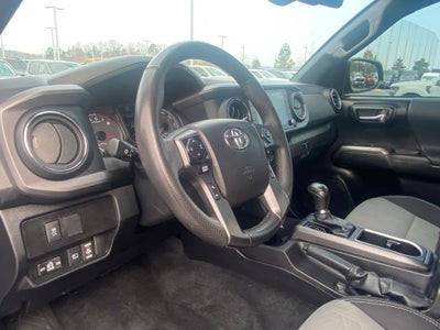 2022 Toyota Tacoma TRD Off-Road V6