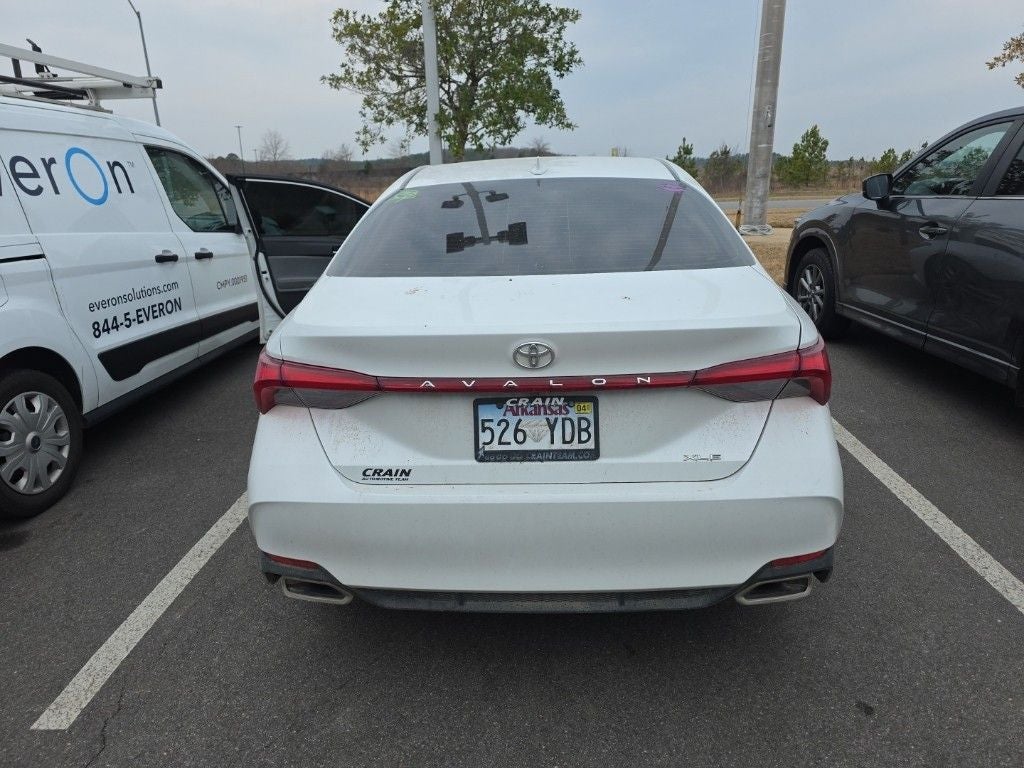2019 Toyota Avalon XLE