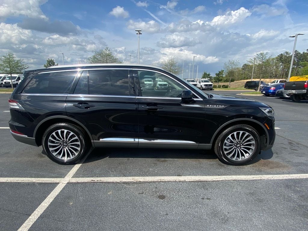 2023 Lincoln Aviator Standard