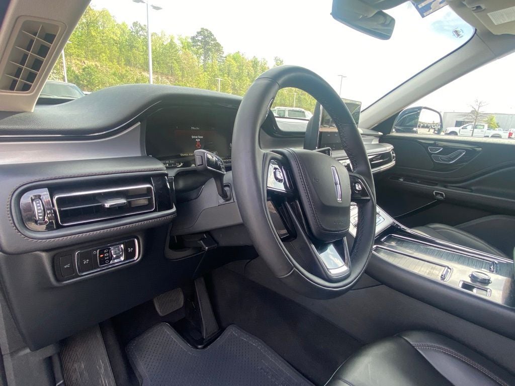 2023 Lincoln Aviator Standard