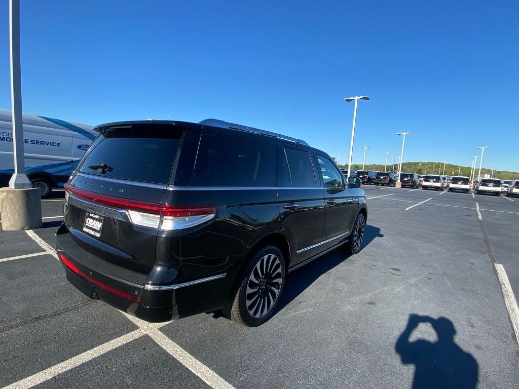 2022 Lincoln Navigator Black Label