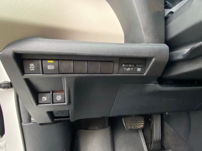 2021 Toyota Sienna XLE 8 Passenger