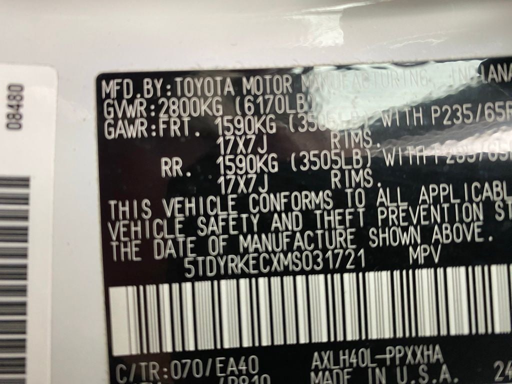 2021 Toyota Sienna XLE 8 Passenger
