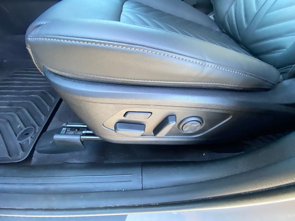 2025 Kia Sorento X-Line SX Prestige