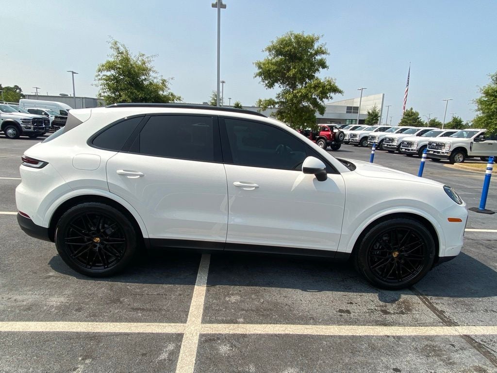 2024 Porsche Cayenne Base