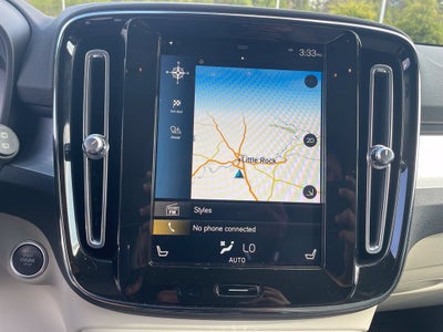 2021 Volvo XC40 Momentum