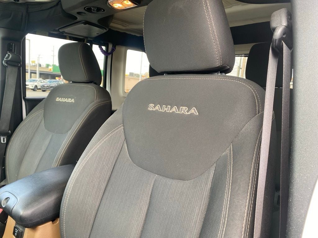 2016 Jeep Wrangler Unlimited Sahara