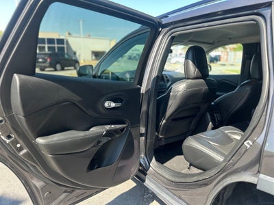 2020 Jeep Cherokee Altitude