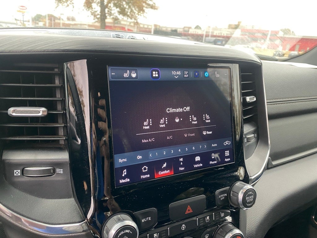 2024 RAM 1500 Laramie