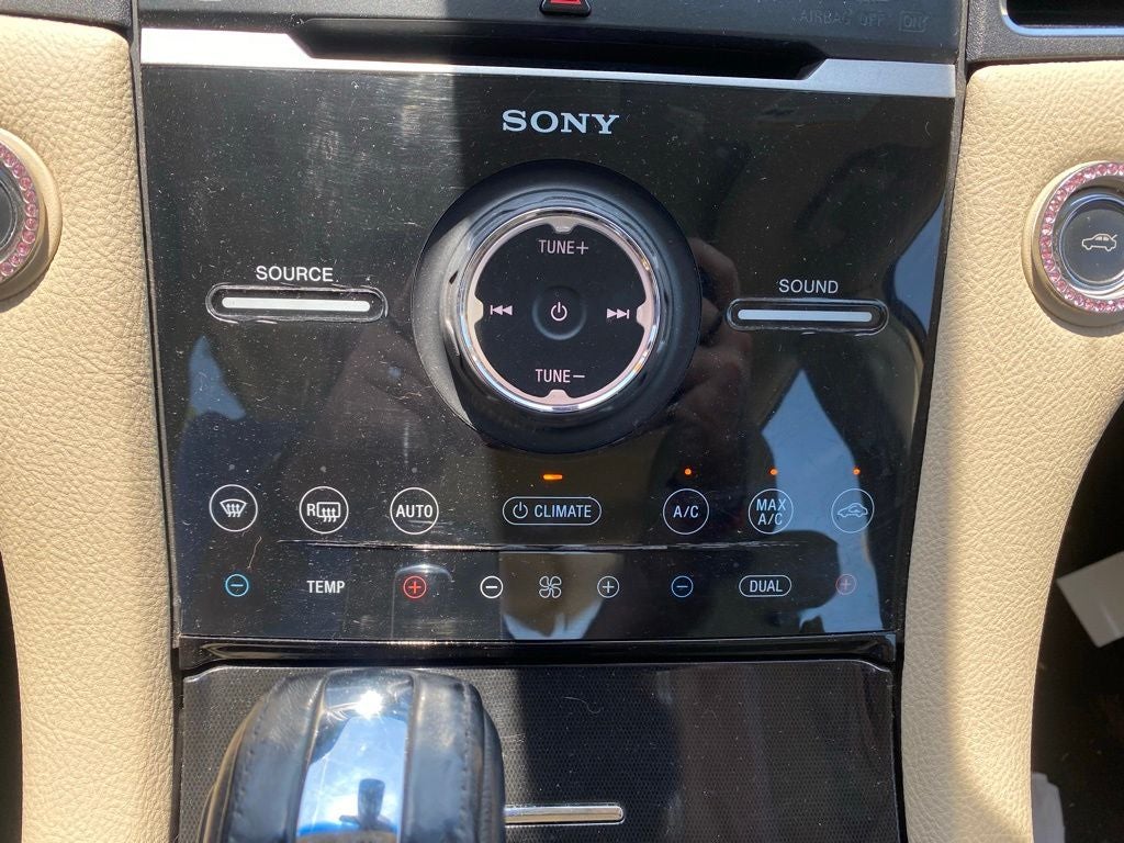 2015 Ford Taurus Limited