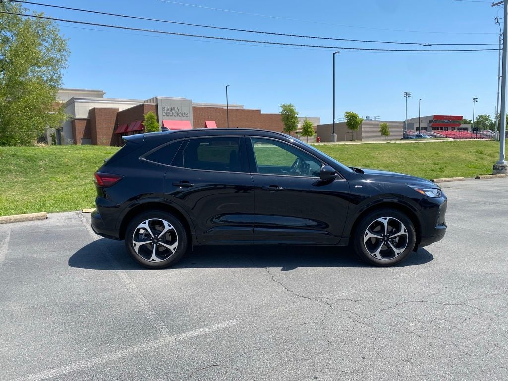 2024 Ford Escape ST-Line Select