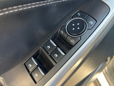 2023 Ford Explorer XLT - PANO SUNROOF