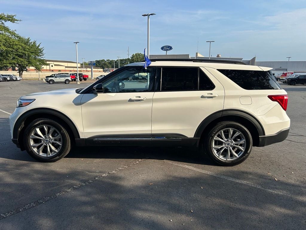 2023 Ford Explorer XLT - PANO SUNROOF