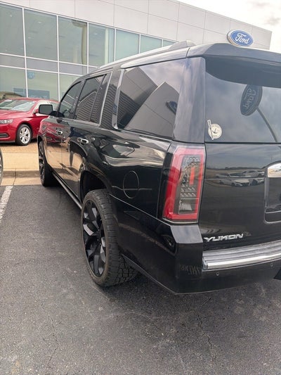 2017 GMC Yukon Denali