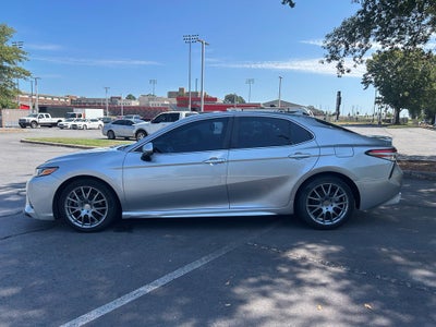 2019 Toyota Camry SE