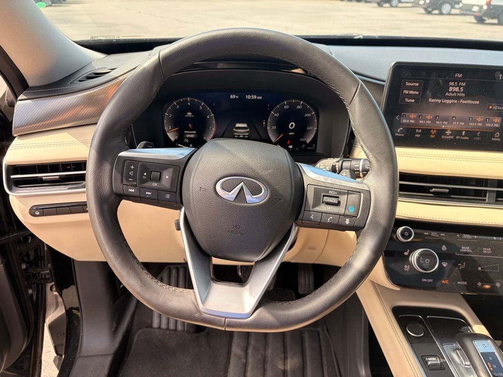 2023 INFINITI QX60 LUXE