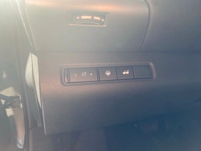 2025 Nissan Pathfinder Rock Creek - 4WD - CLEAN CARFAX ONE OWNER