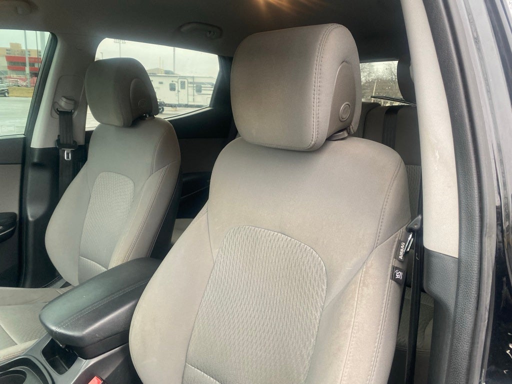 2017 Hyundai Santa Fe Sport 2.4 Base
