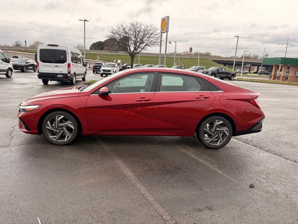 2025 Hyundai Elantra Limited