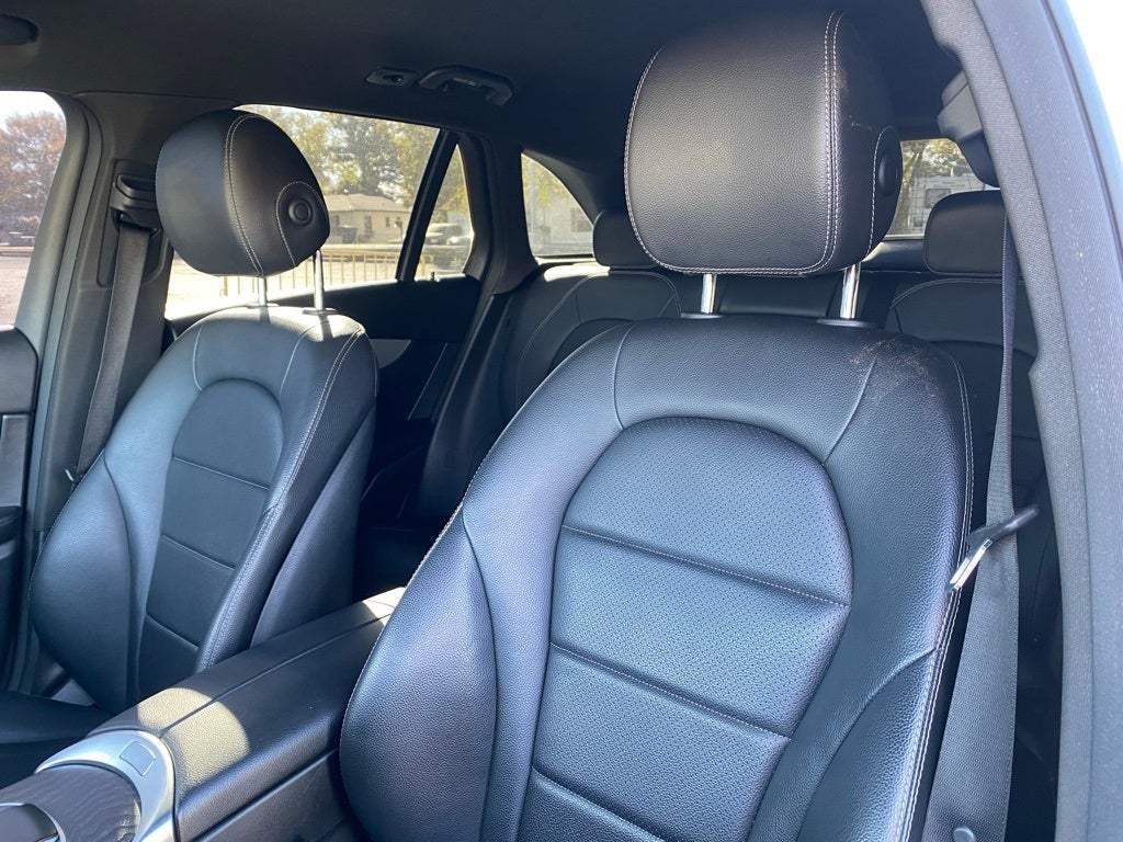 2021 Mercedes-Benz GLC GLC 300