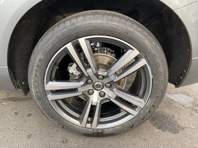 2021 Volvo XC60 T5 Momentum